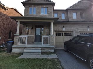 5546 Oscar Peterson Blvd, Mississauga, ON L5M 0V4