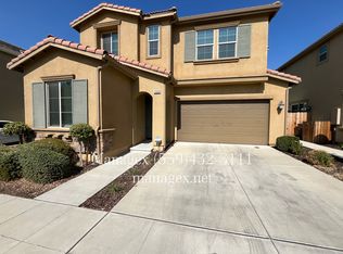 2088 E Corneliuson Dr, Fresno, CA