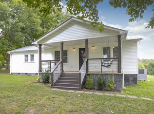 1445 Ridge Rd, Dickson, TN 37055