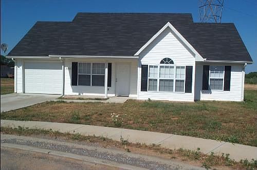 1st image of 3310 Hardwood Dr
