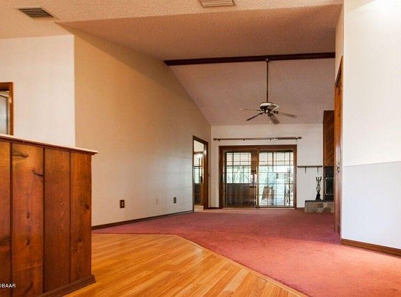 5th image of 6180 Yellowstone Dr