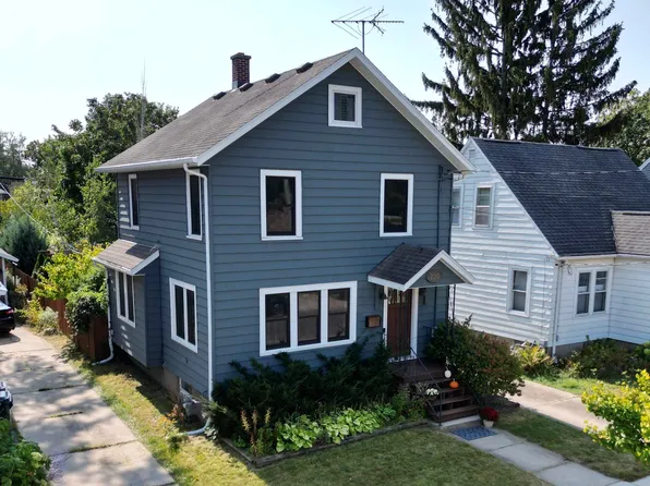 2053 Helena St, Madison, WI 53704