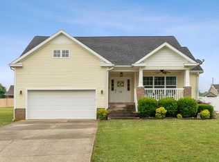 127 Daven Dr, Hopkinsville, KY 42240