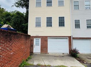 795 Collins St, Christiansburg, VA 24073