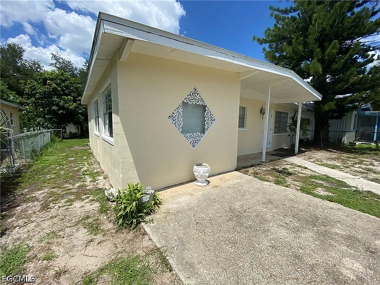 3243 C St — Photo 22