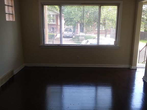 2nd image of 8512 Orchard Ave