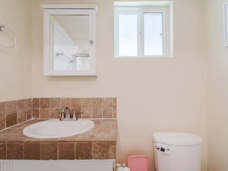 6609 N Camellia Ave — Photo 23