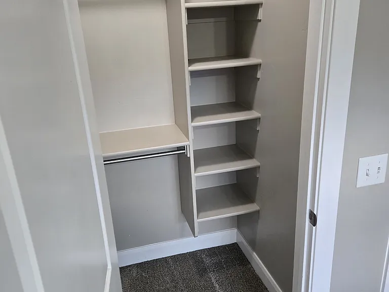 4295 Bella Vista Dr — Photo 4