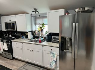 8020 S Prairie Ave FLOOR 2, Chicago, IL 60619