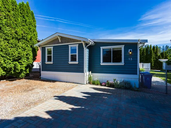 3381 Village Green Way Unit 13, Tsinstikeptum 9, BC V4T 1L2