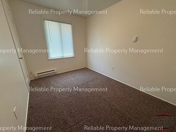 4th image of 607 Linden Dr #607