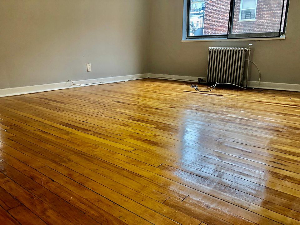 2nd image of 60 Crawford St APT 13