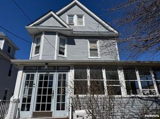 88 Edwin St, Ridgefield Park, NJ 07660