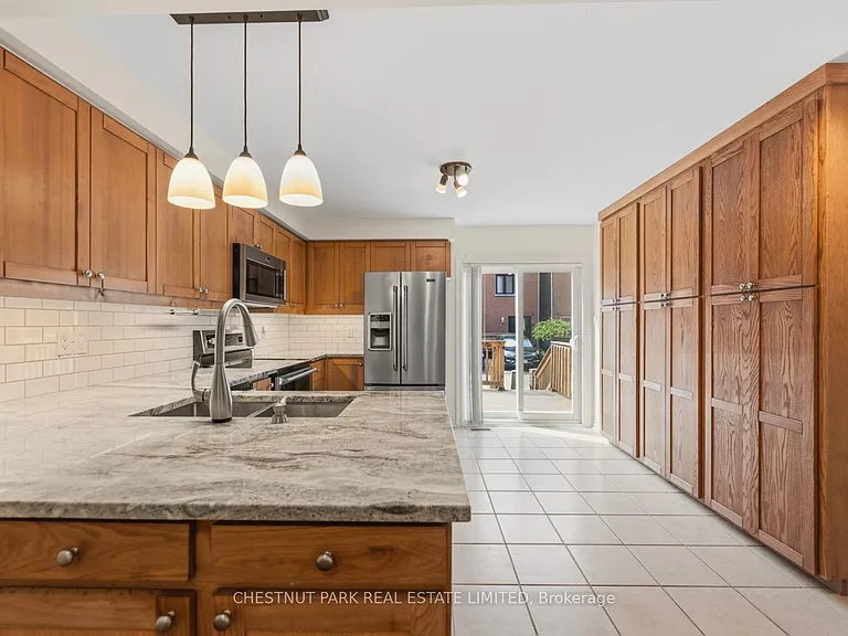 21 Littleyork Rd — Photo 8