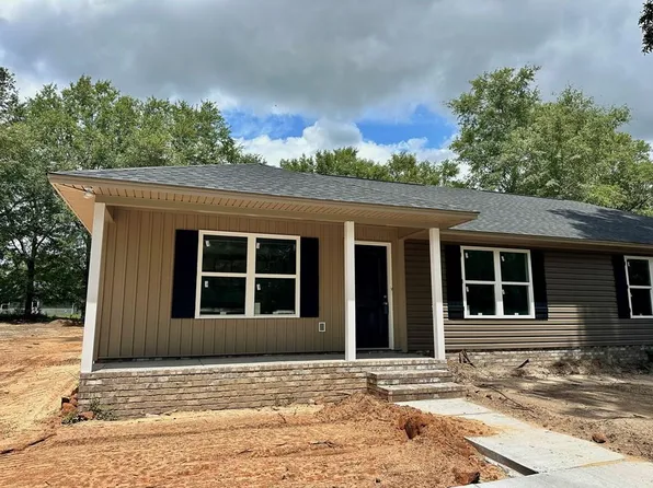 1616 Broome St, Sumter, SC 29154