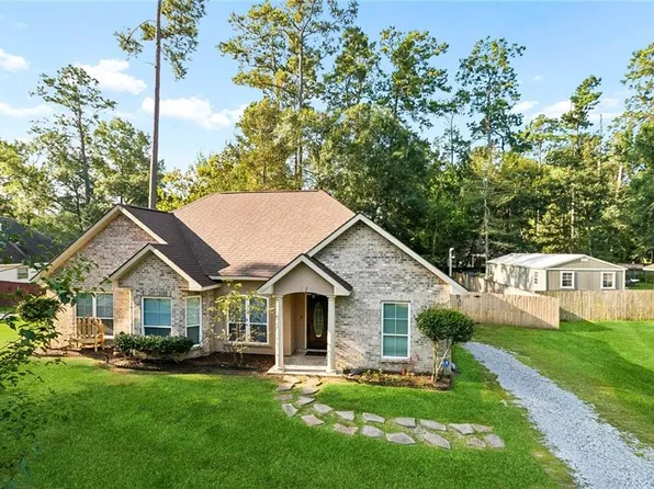 67 Alice St, Madisonville, LA 70447