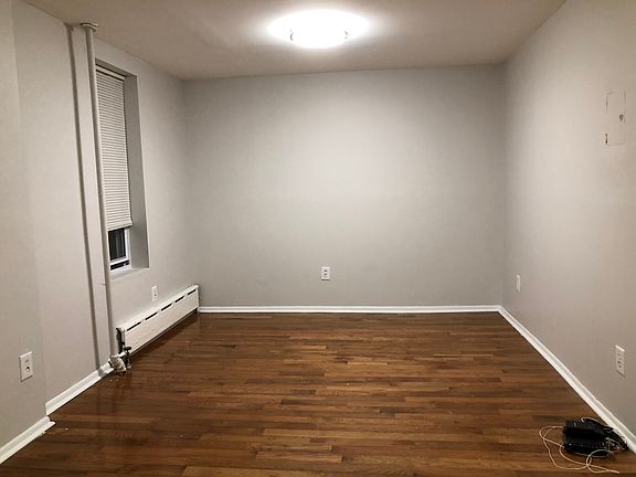 3rd image of 42 Broadway #2QQ
