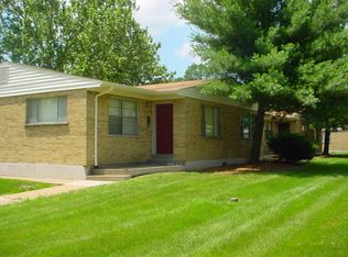 1163 Purdue Ave, Saint Louis, MO 63130