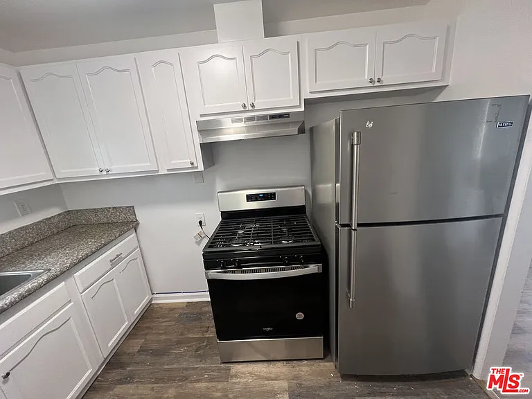419 La Colina Dr #4 — Photo 3