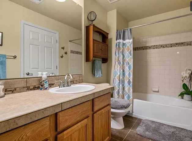 bathroom off of master