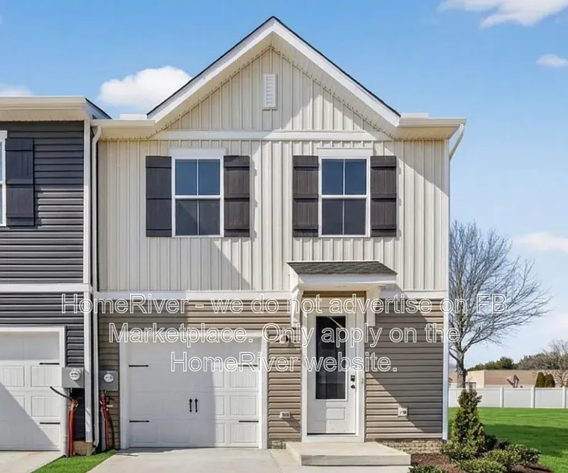 3 bed, 2.5 bath, 1600 sqft, $2,350 — Photo 3