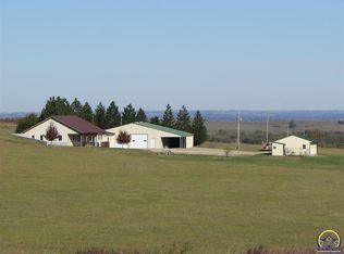 24448 Dogwood Rd, Belvue, KS 66407