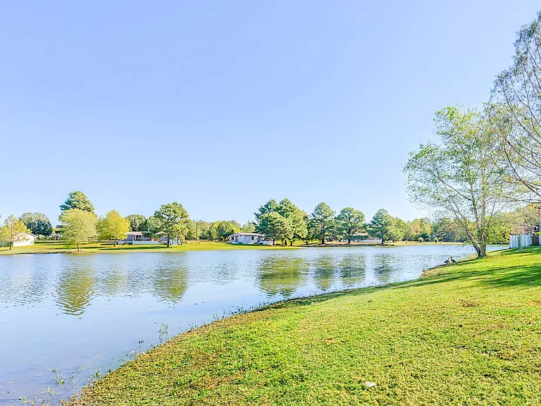 Canton Lakeside Village — Photo 17