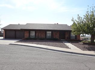 10829 Vista Lomas Dr, El Paso, TX 79935