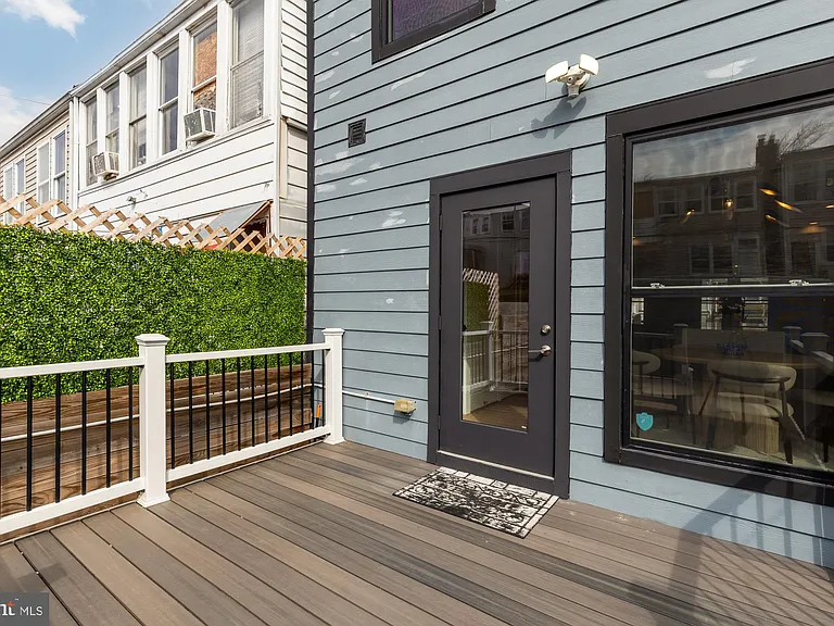432 Emerson St NW — Photo 25