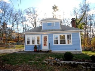 2 Gage St, Billerica, MA 01821