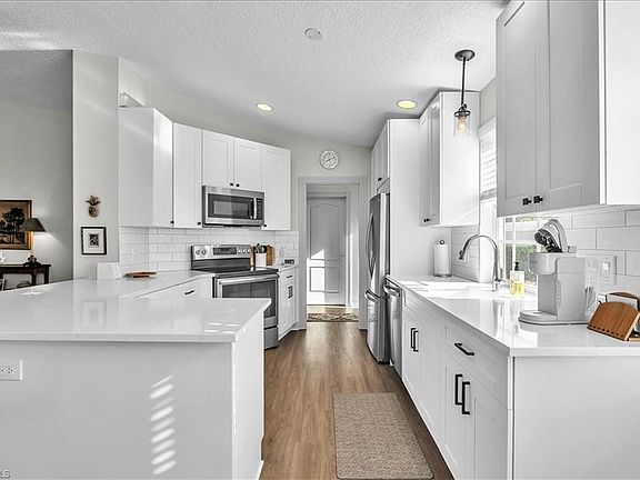 2nd image of 4820 San Carlo CT