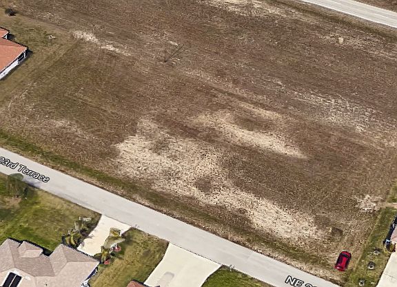 2nd image of 419 NE 23rd Ter