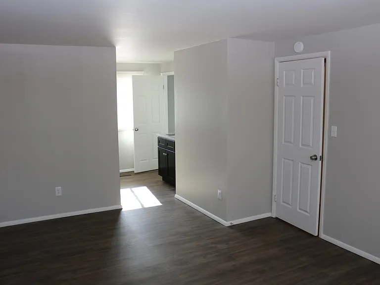 9211 Nash Ave — Photo 31