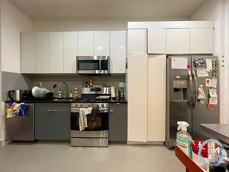 434 Hancock St #4 — Photo 7