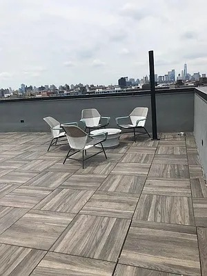 Rented by Kew Forest Realty Inc | media 26