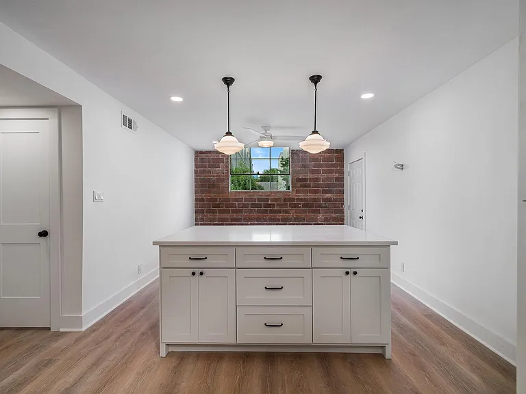 3501 Bryan St — Photo 12