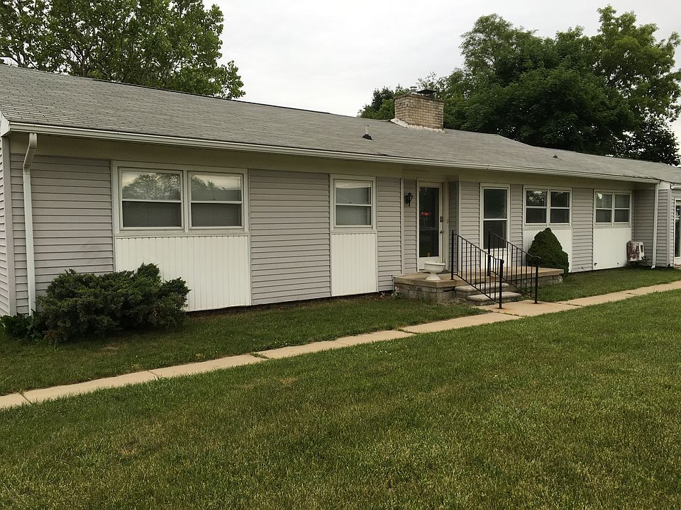 Front of Building. Located off of busy Milford Rd.