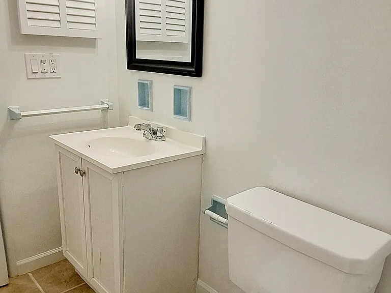 106 Elmur Dr #109 — Photo 23