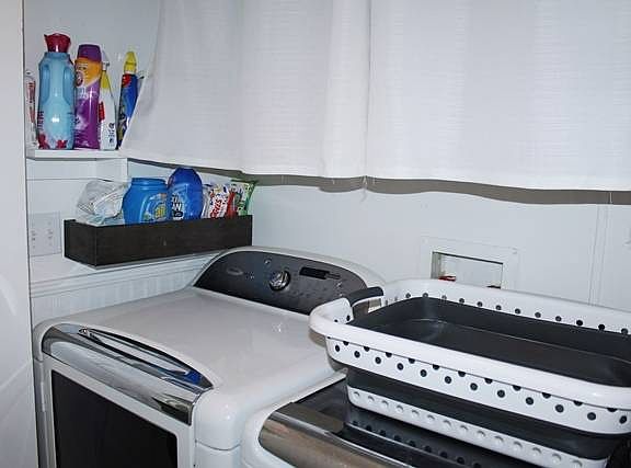 2nd image of 25 Villa Ct