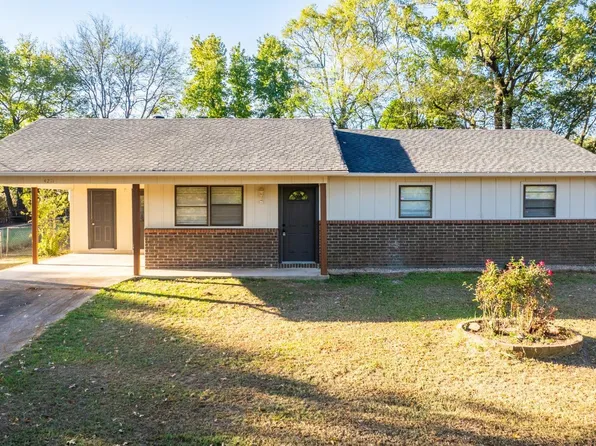 4211 Covey Ln, Benton, AR 72019
