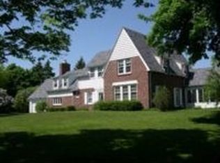 1835 Sherwood Dr SW, Beloit, WI 53511