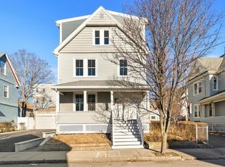 24 Beacon St, Everett, MA 02149