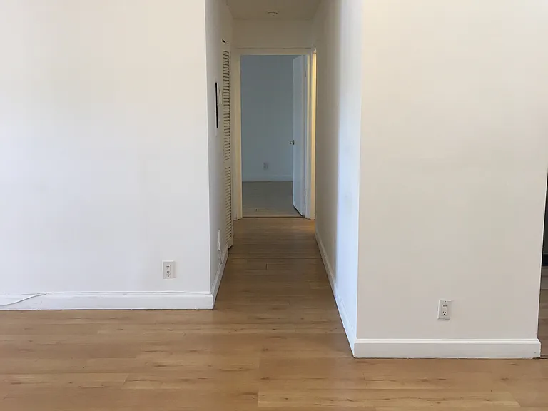 10421 Mahogany Key Cir #325 — Photo 22