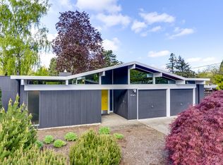 8545 SW Cecilia Ter, Portland, OR 97223