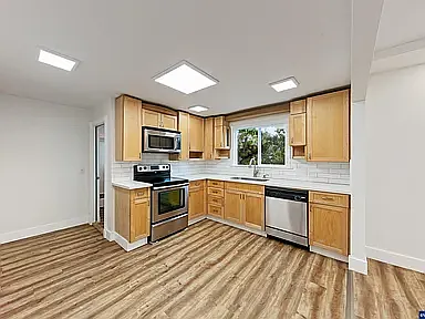1132 3rd St NW — Photo 6