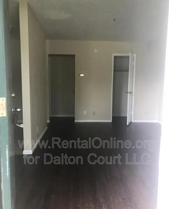 5302 Milner Rd #3