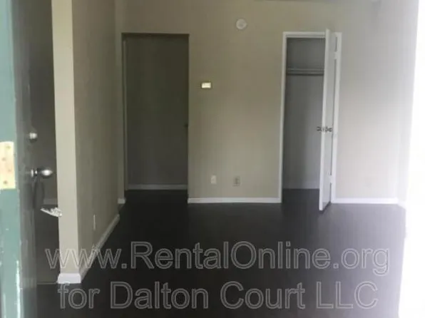 5302 Milner Rd Unit 3, Louisville, KY 40216
