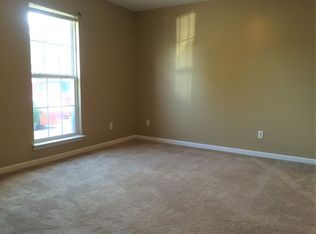1017 E Lauderdale St APT 4, Tullahoma, TN 37388