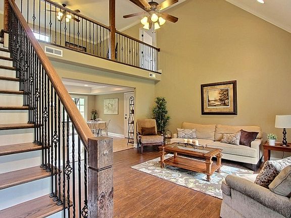 2nd image of 130 Dove Ln #130