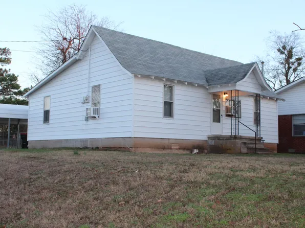 1570 N 1st St, Harrah, OK 73045